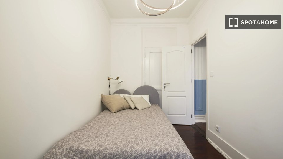 Double room Lisbon, 7 beds — photo 3