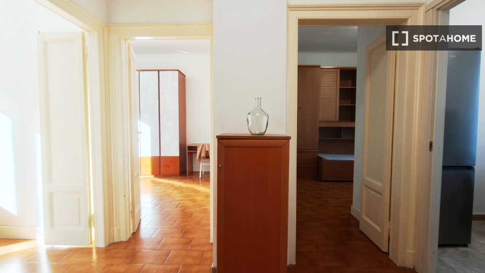 Double room Milan, 3 beds, 75m² — photo 19