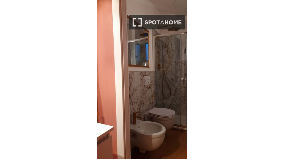 Apartment Florence, 1 bed, 50m² — photo 8
