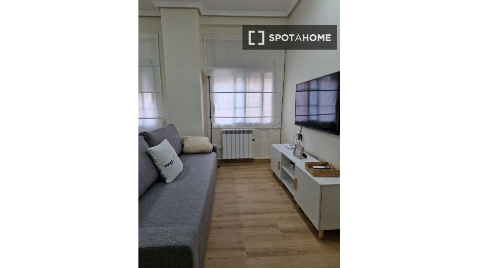Apartment mono Valencia, 45m² — photo 1