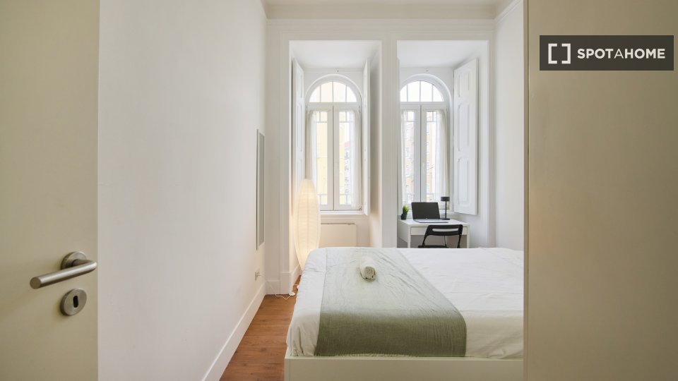 Double room Lisbon, 9 beds — photo 3