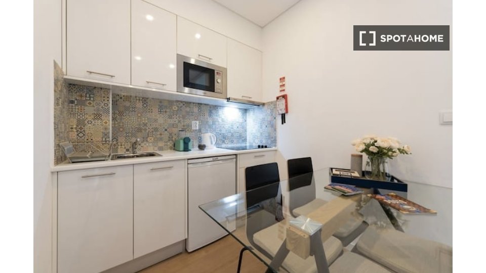 Apartment Porto, 2 beds, 47m² — photo 10