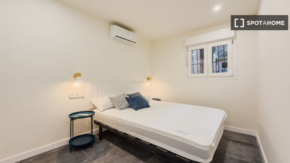 Apartment Barcelona, 1 bed, 40m² — photo 15