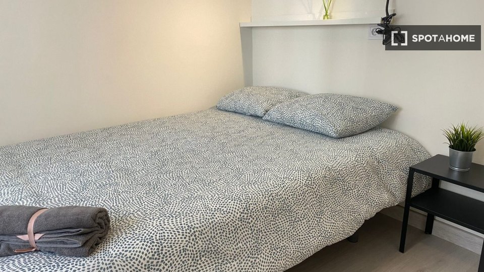 Double room Madrid, 4 beds — photo 2
