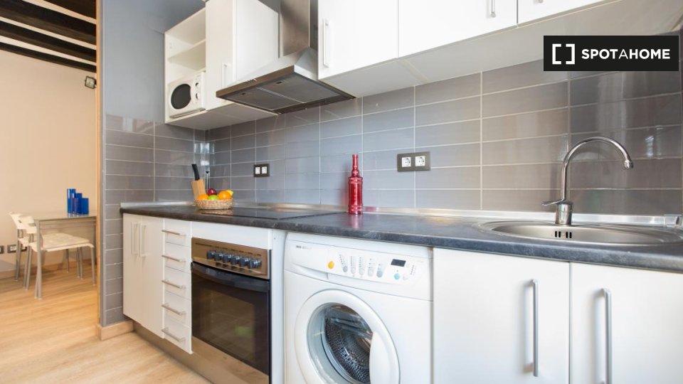 Apartment Barcelona, 2 beds, 55m² — photo 9