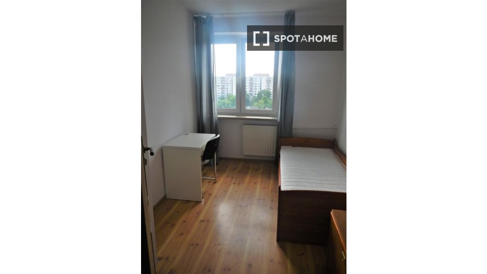 Double room Warsaw, 5 beds, 8m² — photo 9