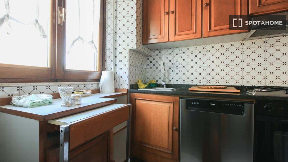 Apartment Milan, 1 bed, 90m² — photo 13