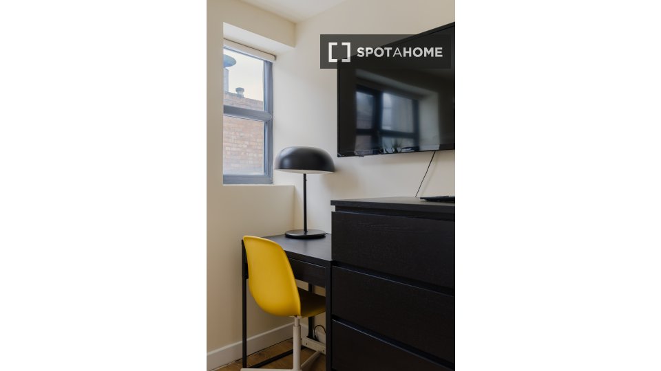 Apartment London, 1 bed — photo 18