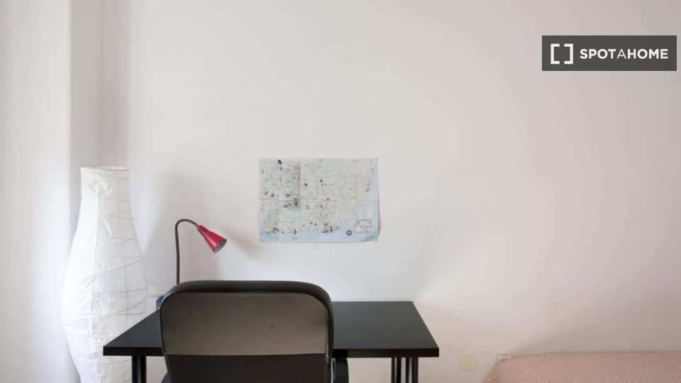 Double room Lisbon, 7 beds — photo 34