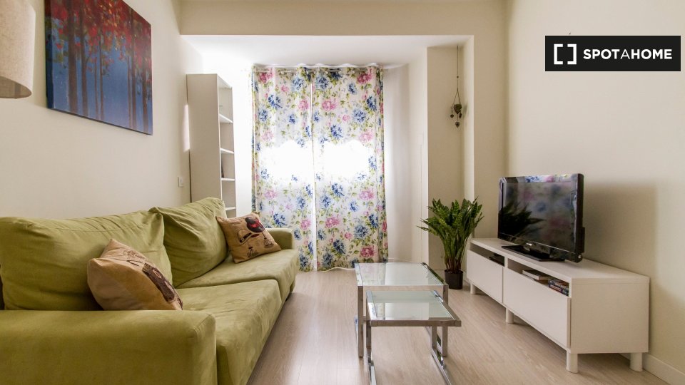 Apartment Madrid, 1 bed — photo 1