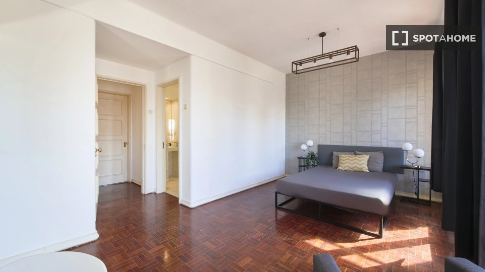 Double room Lisbon, 7 beds — photo 15