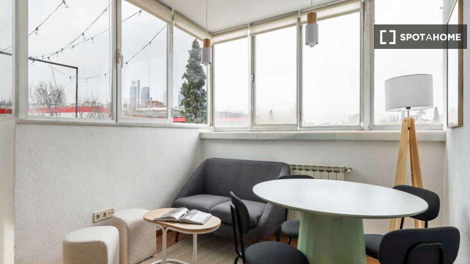 Camera doppia Madrid, 34 camere — foto 44