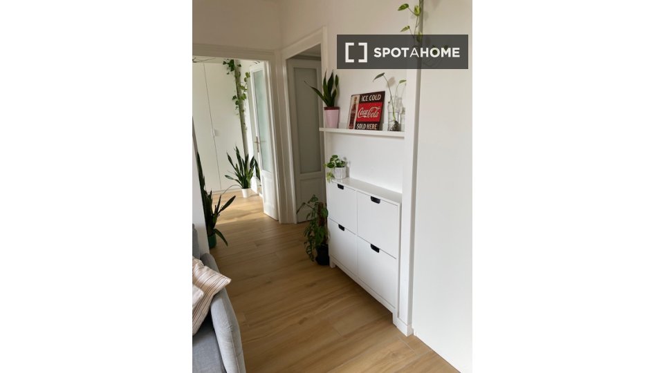 Double room Milan, 2 beds — photo 13
