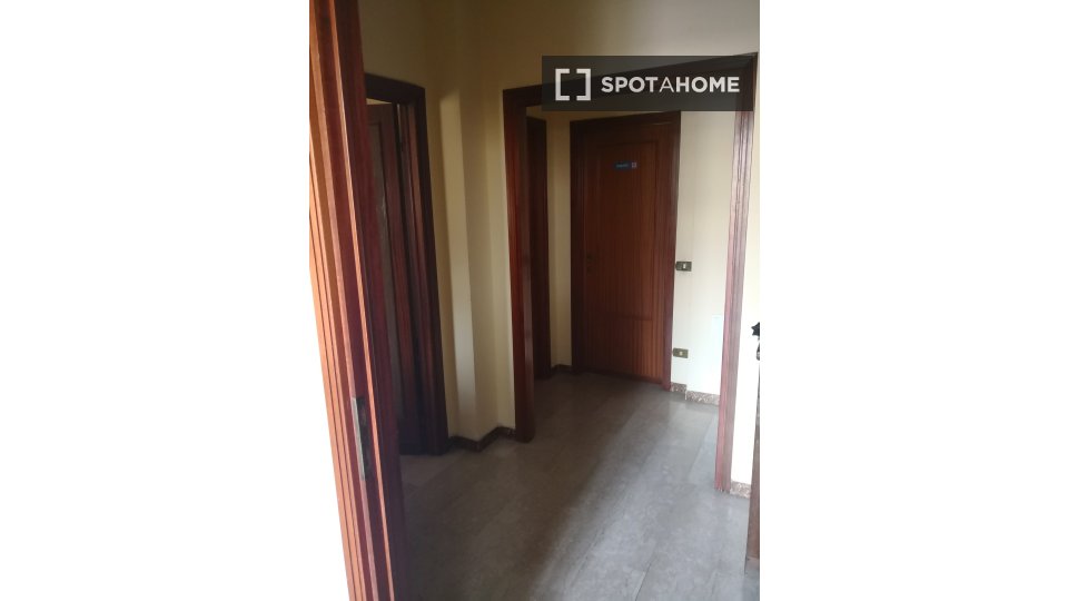 Double room Florence, 3 beds, 70m² — photo 9