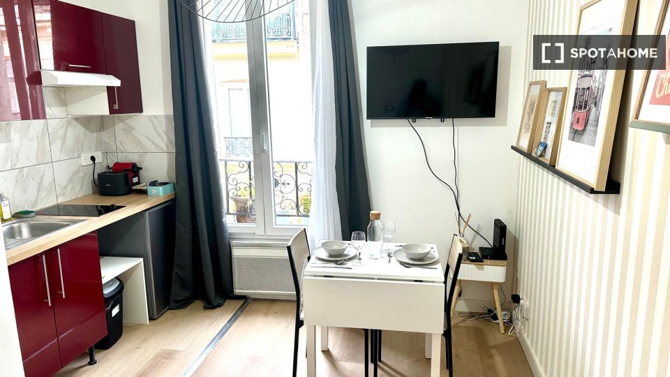 Apartment Paris, 1 bed, 24m² — photo 7