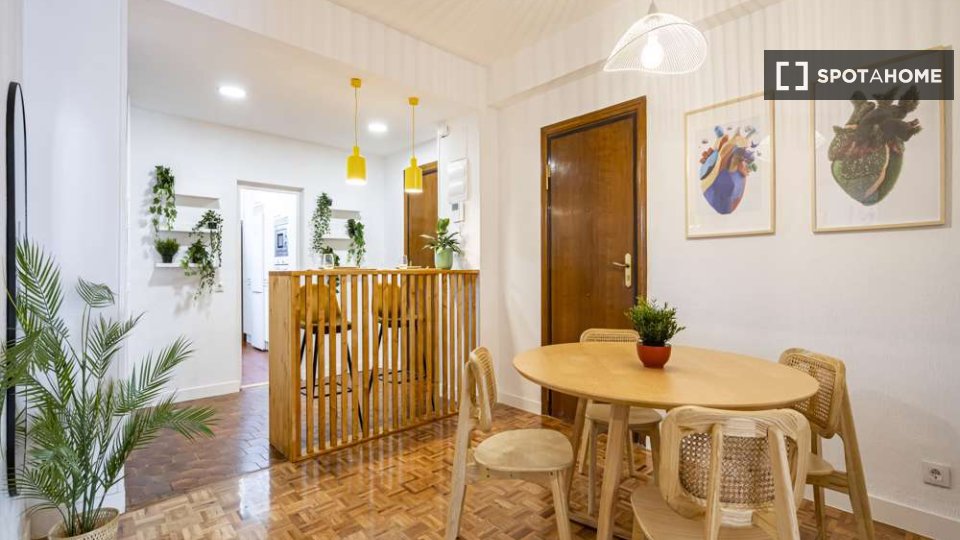 Double room Madrid, 6 beds — photo 36