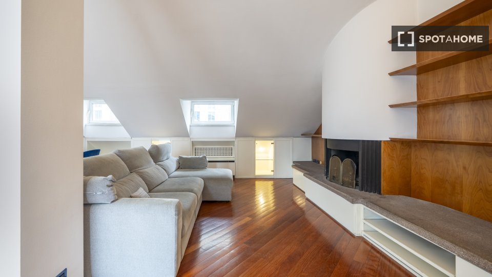Apartment Milan, 2 beds, 120m² — photo 4