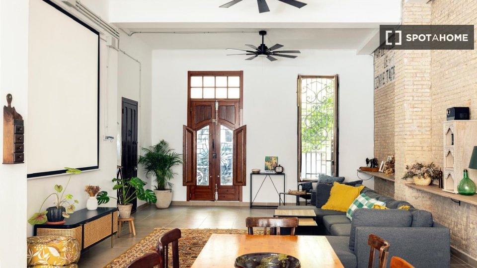 Apartment Valencia, 4 beds, 175m² — photo 10