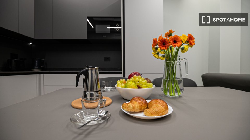 Apartment Milan, 2 beds, 72m² — photo 9
