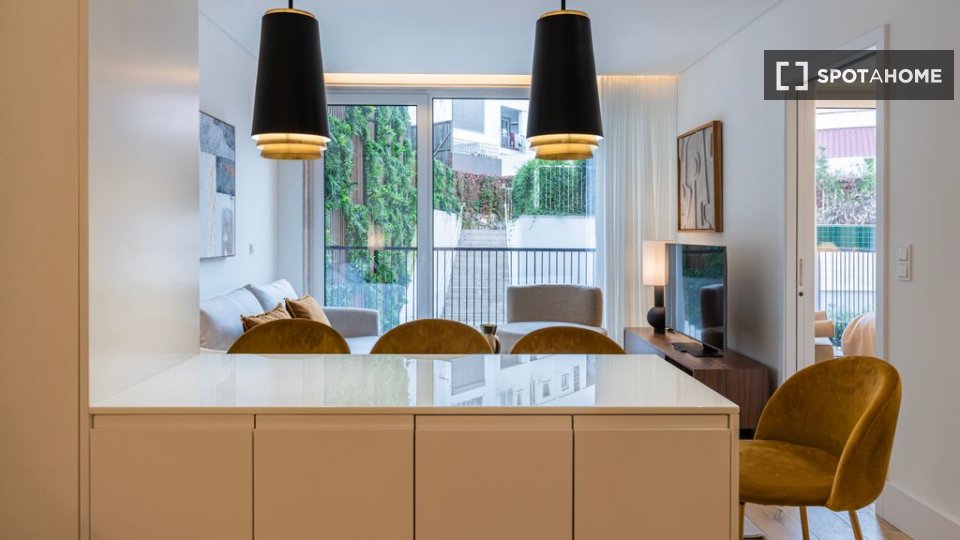 Apartment Lisbon, 1 bed — photo 9