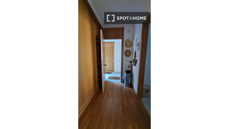 Piso de 3 habitaciones en alquiler en Bueu, Vigo