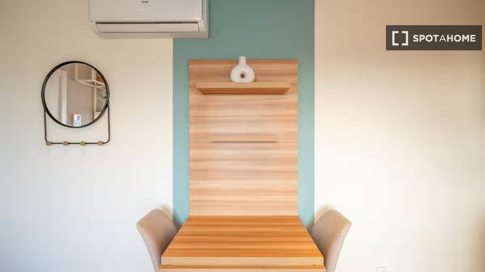 Apartment Lisbon, 1 bed — photo 14