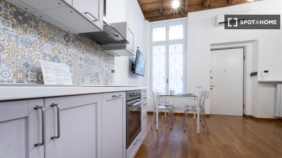 Apartment Milan, 1 bed, 60m² — photo 11