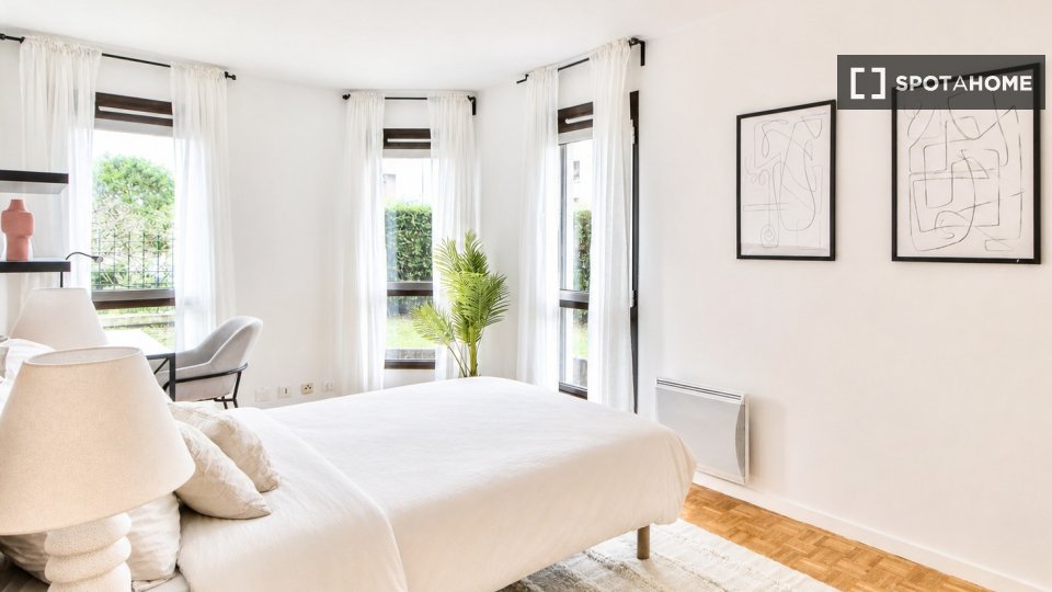 Chambre double Paris, 5 chambres — photo 29