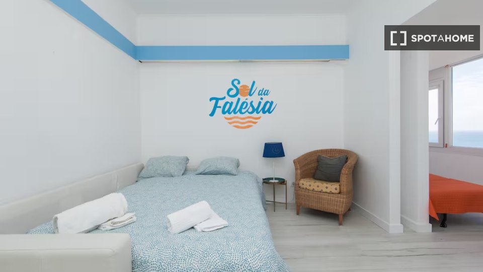 Apartment mono Lisbon — photo 1