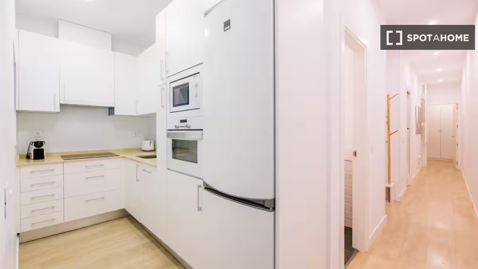 Apartment Madrid, 2 beds — photo 19