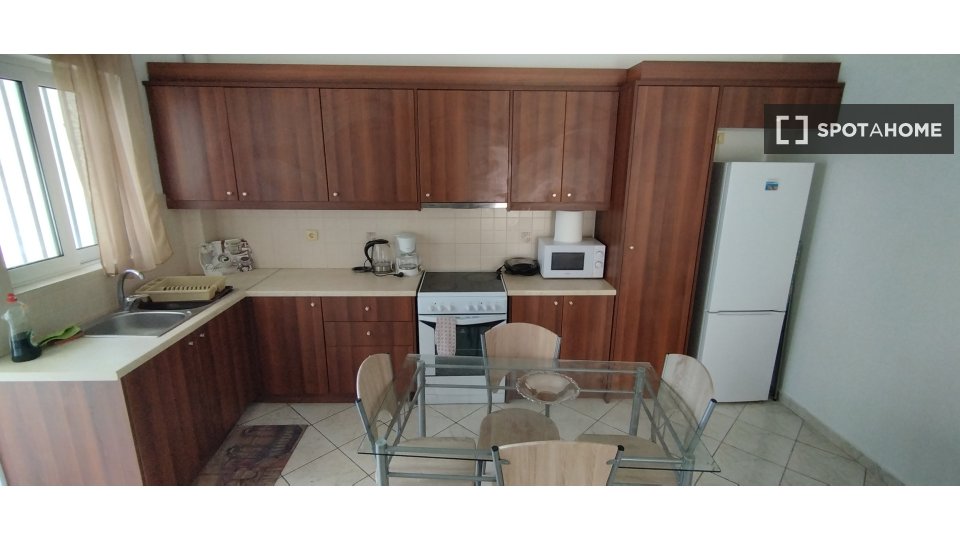 Double room Athens, 4 beds, 100m² — photo 5