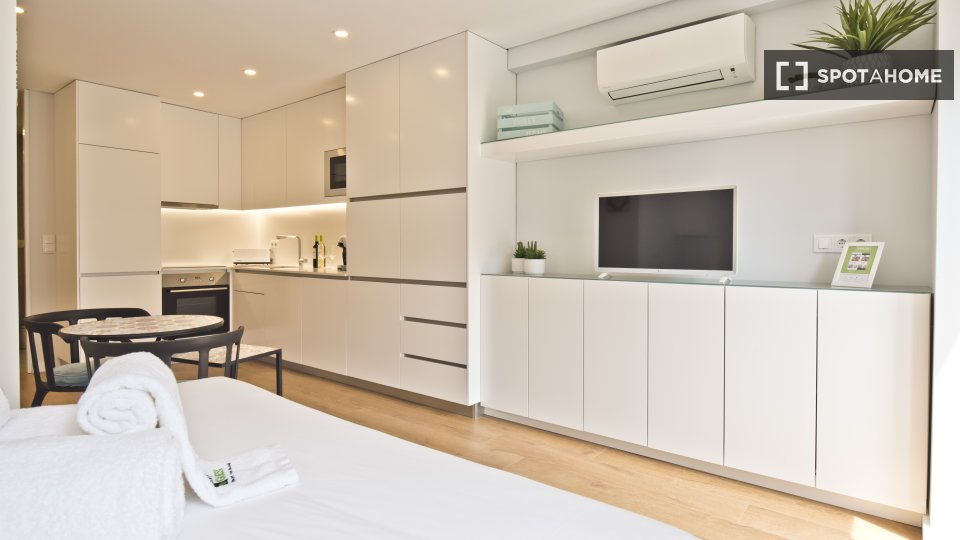 Apartment mono Lisbon, 31m² — photo 4