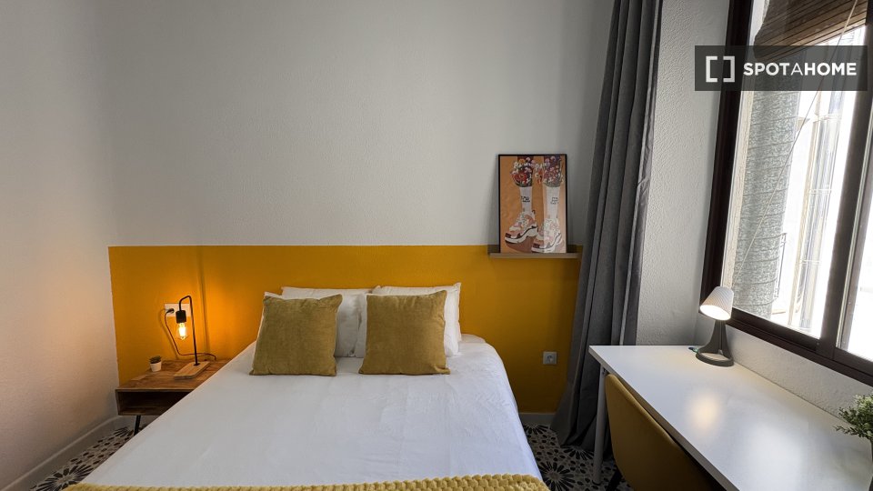 Double room Granada, 6 beds — photo 9