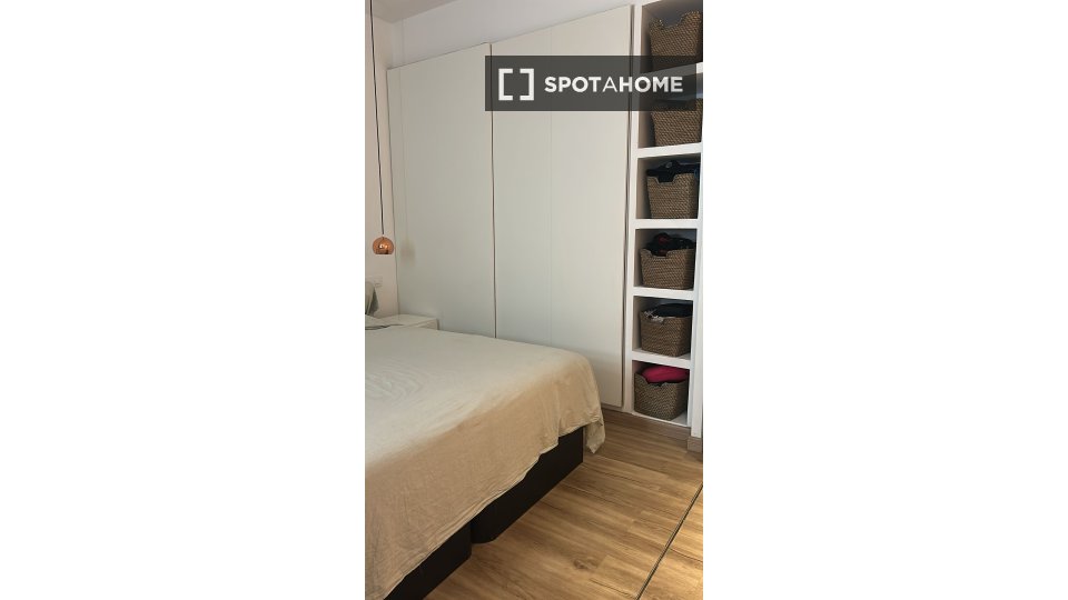 Apartment mono Barcelona, 85m² — photo 10