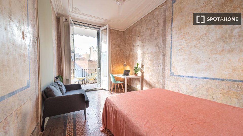 Double room Barcelona, 8 beds, 210m² — photo 5