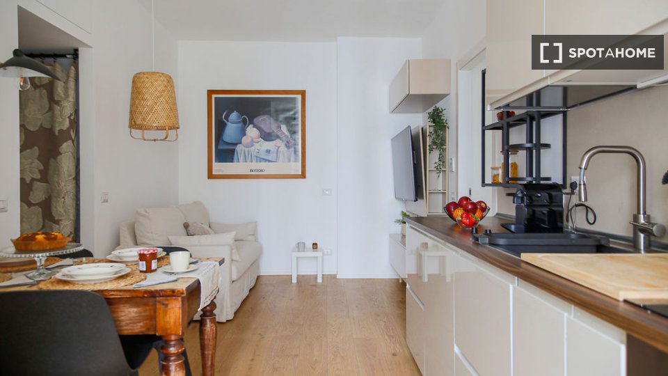 Apartment Milan, 1 bed, 49m² — photo 5