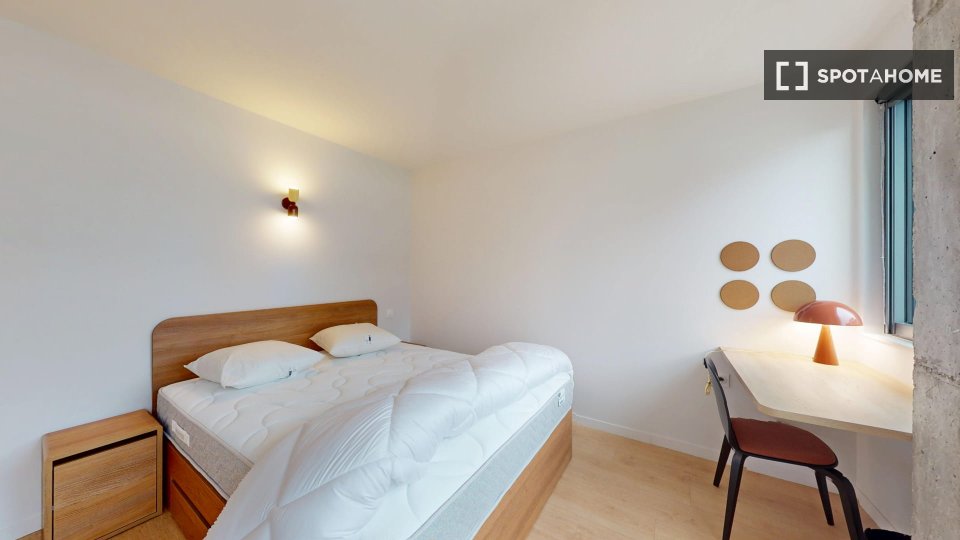 Camera doppia Parigi, 12 camere — foto 11