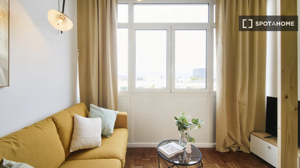 Double room Lisbon, 9 beds — photo 3