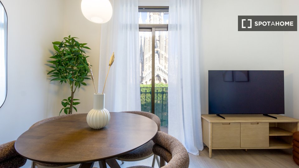 Apartment Barcelona, 4 beds, 110m² — photo 6