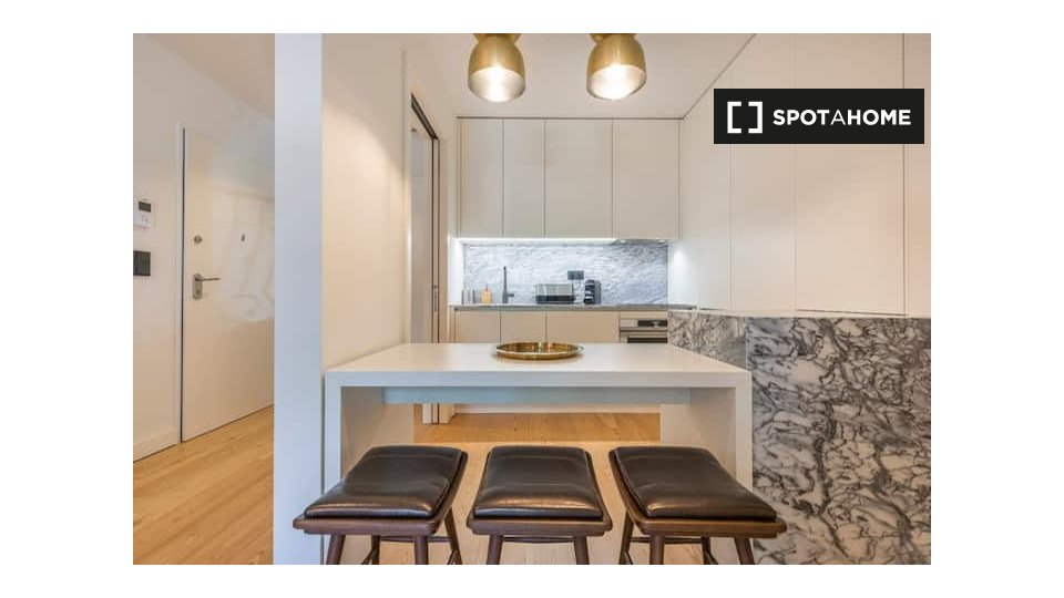 Apartment Lisbon, 1 bed — photo 6
