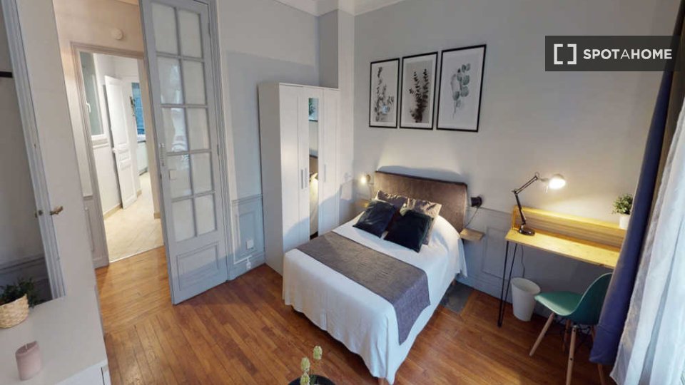 Double room Paris, 4 beds, 100m² — photo 15
