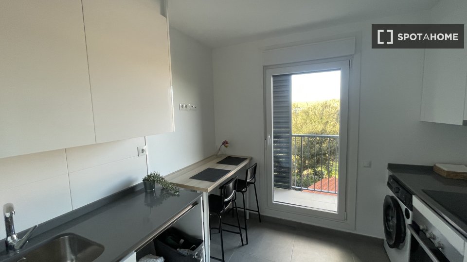 Double room Santander, 4 beds, 100m² — photo 13