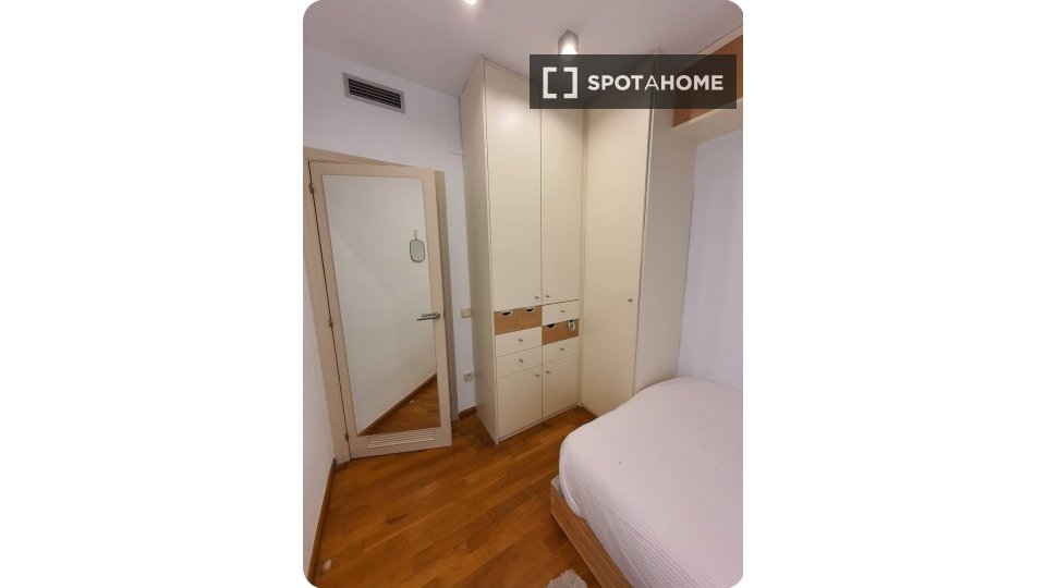 Double room Barcelona, 2 beds, 160m² — photo 7