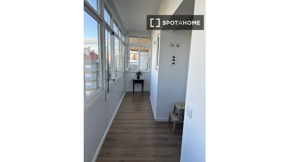 Apartment Lisbon, 1 bed, 50m² — photo 2