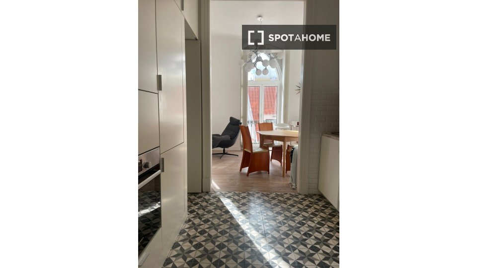 Apartment Lisbon, 2 beds — photo 1