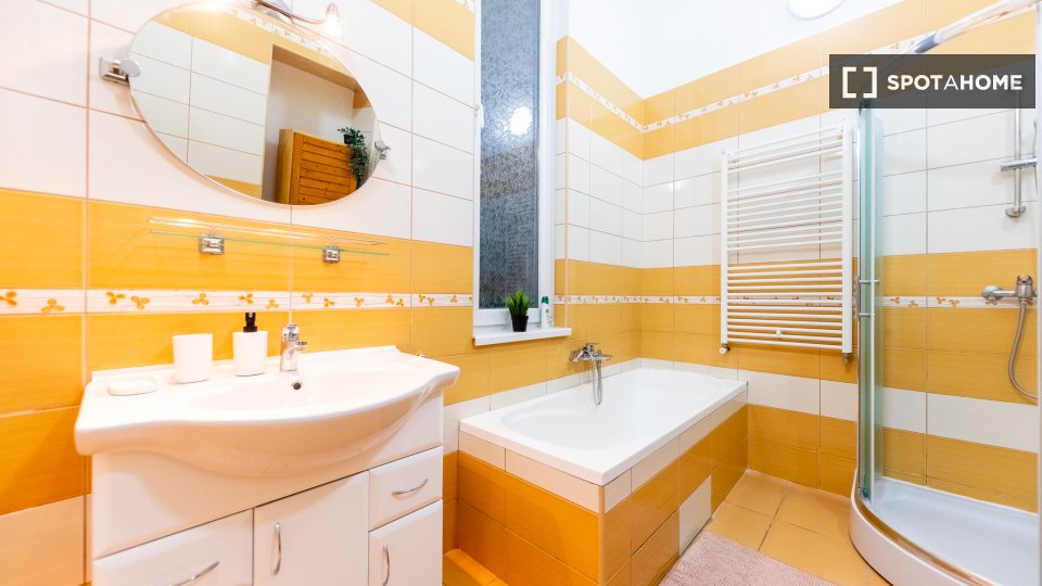 Double room Budapest, 3 beds, 100m² — photo 12