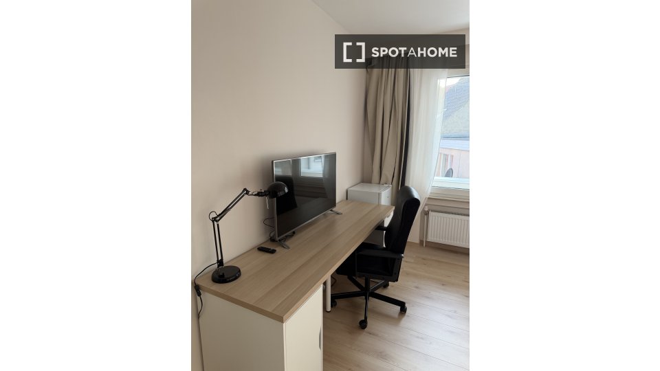 Double room Brussels, 4 beds, 125m² — photo 1