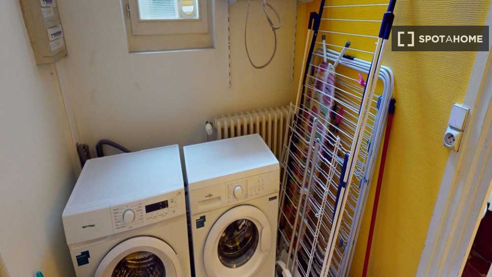 Double room Lyon, 7 beds, 240m² — photo 18