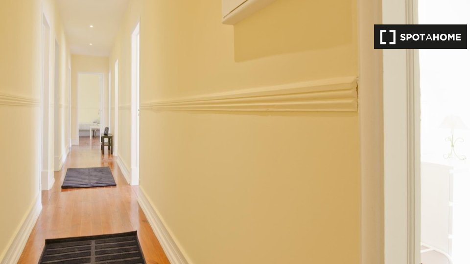 Double room Lisbon, 7 beds — photo 12