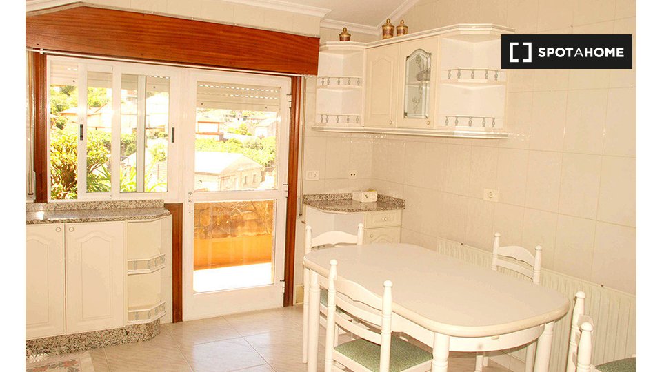 Double room Vigo, 4 beds — photo 17
